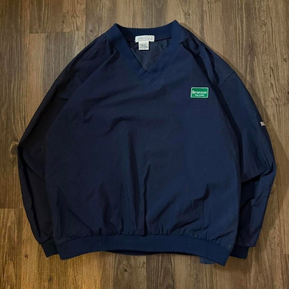 Navy blue vintage 1990 golf windbreaker  100% nylon‎ with Branson Missouri patch